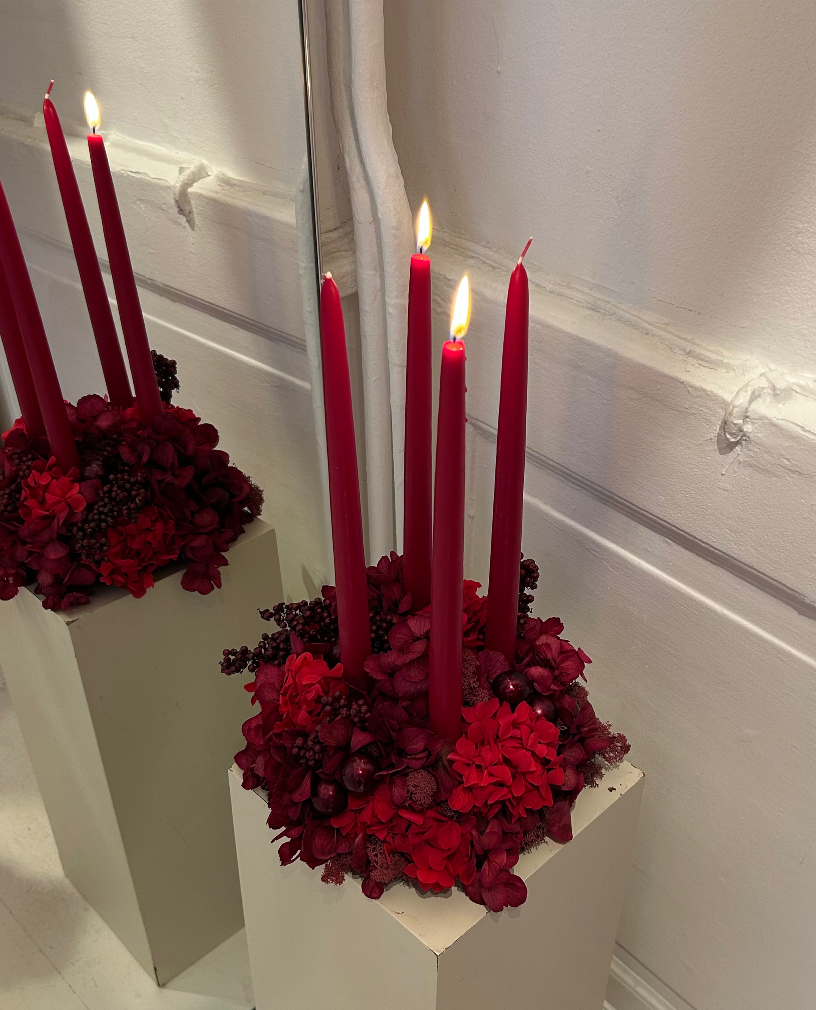 Den Røde Adventsdekoration