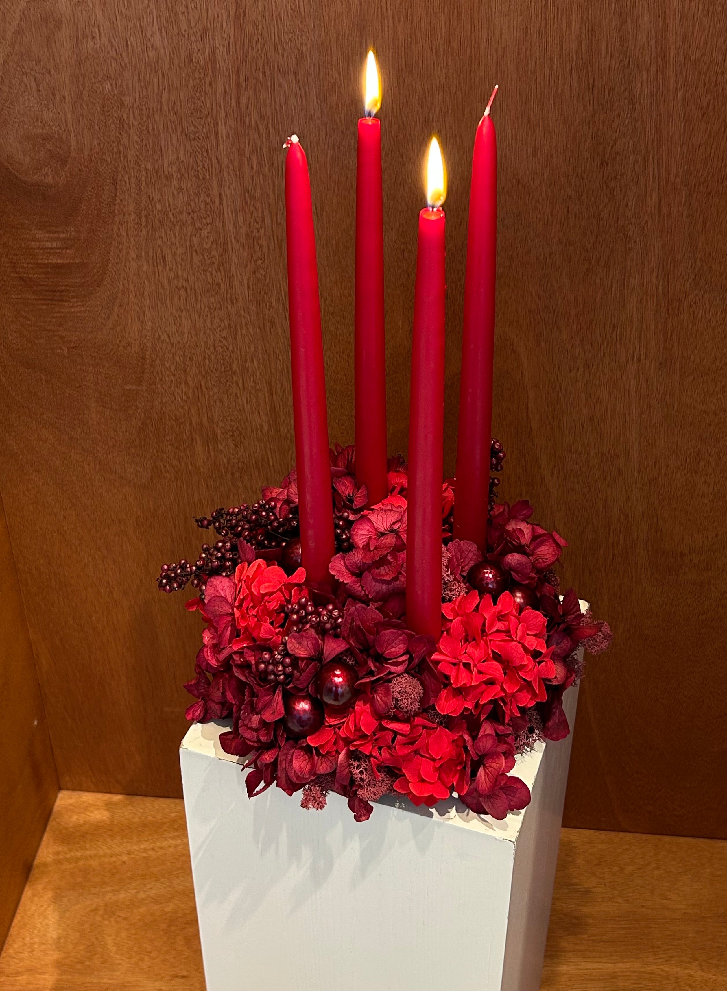 Den Røde Adventsdekoration